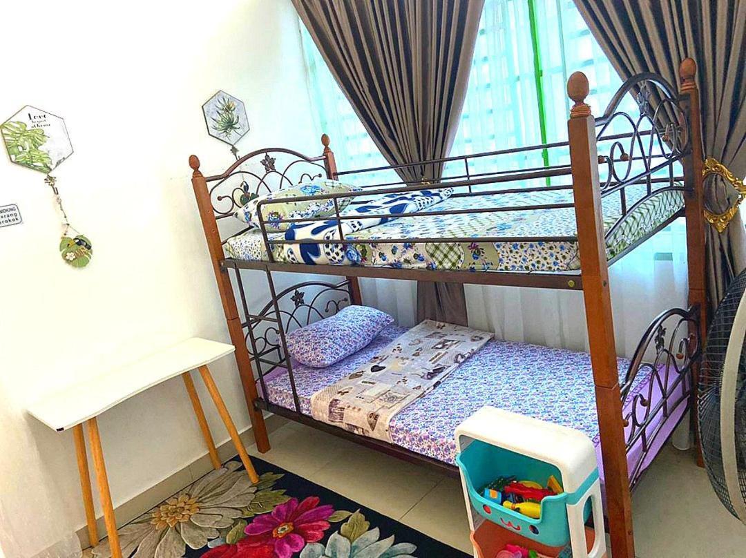 Villa Desaru 16Pax Family With Private Mini Pool & Jacuzzi Kota Tinggi Exterior foto