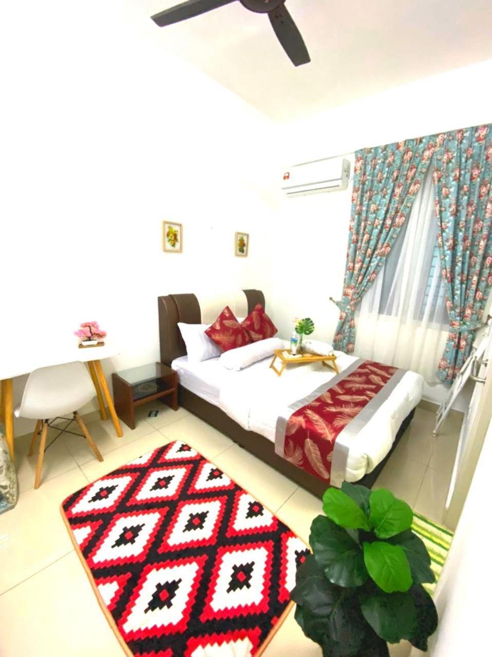 Villa Desaru 16Pax Family With Private Mini Pool & Jacuzzi Kota Tinggi Exterior foto
